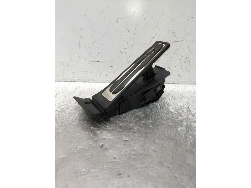 Recambio de potenciometro pedal para bmw serie x1 (f48) referencia OEM IAM 3540688982405 21490710 