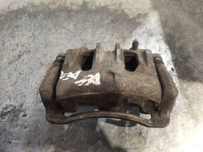 Recambio de pinza freno delantera derecha para hyundai santa fe (dm) tecno 4wd referencia OEM IAM   581902WA00
