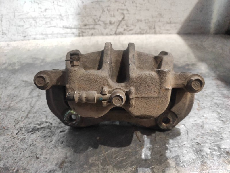 Recambio de pinza freno delantera derecha para hyundai santa fe (dm) tecno 4wd referencia OEM IAM   581902WA00
