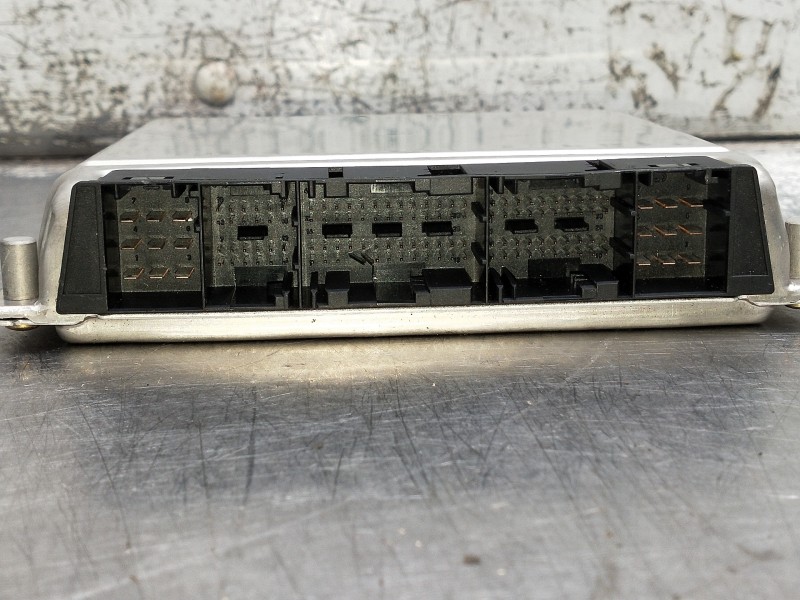 Recambio de centralita motor uce para mercedes clase c (w203) berlina referencia OEM IAM 0281011002 A6111537879 