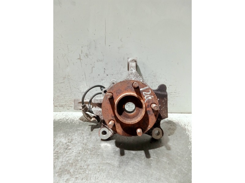 Recambio de mangueta delantera izquierda para chrysler voyager (rg) referencia OEM IAM 04694949AA  