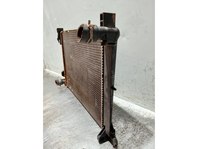 Recambio de radiador agua para chrysler voyager (rg) referencia OEM IAM 05072260AA 867684Q 