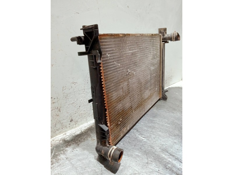 Recambio de radiador agua para chrysler voyager (rg) referencia OEM IAM 05072260AA 867684Q 