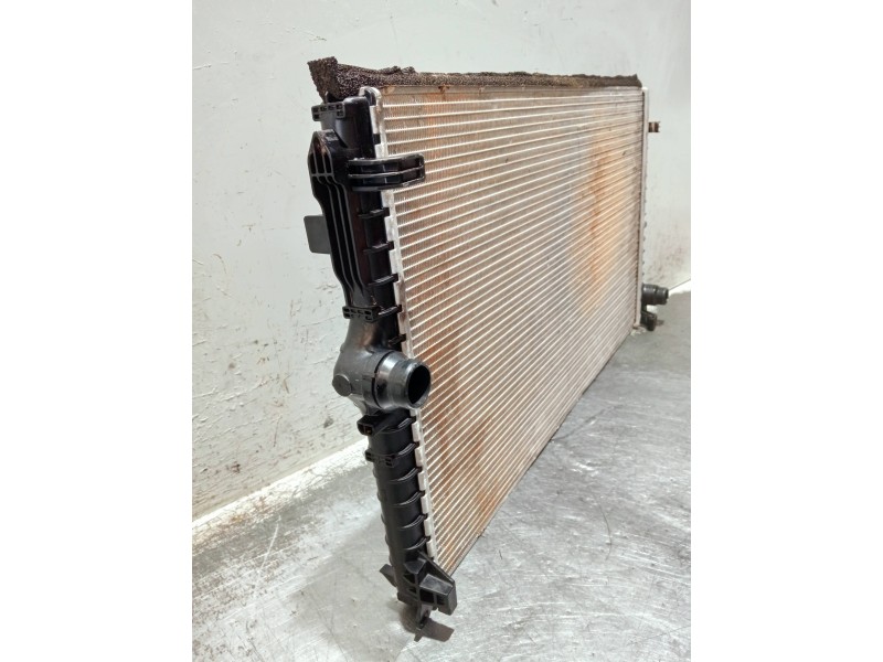 Recambio de radiador agua para bmw serie x1 (f48) referencia OEM IAM 9846866 365803451 