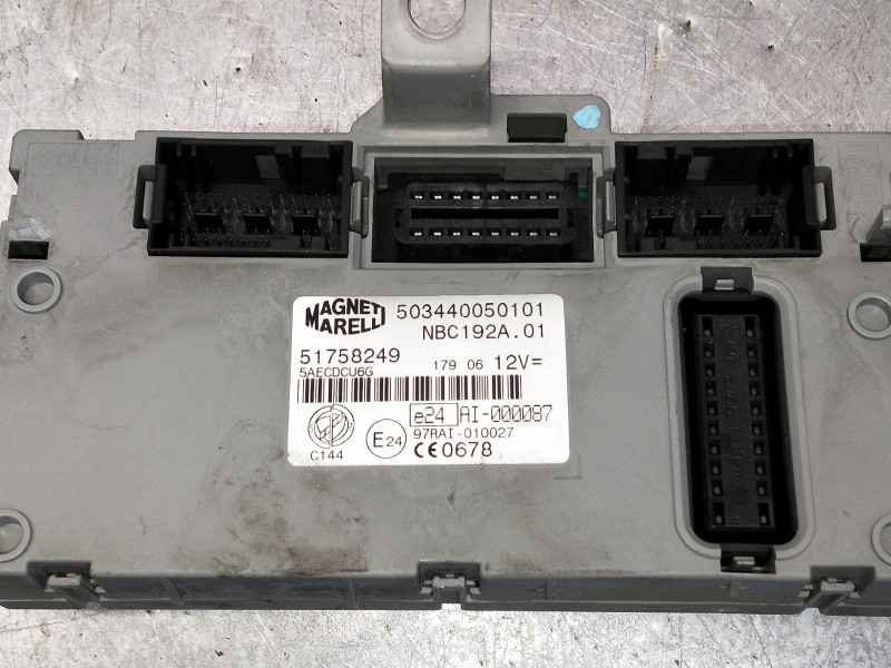 Recambio de modulo electronico para fiat stilo (192) referencia OEM IAM 5034400501 51758249 