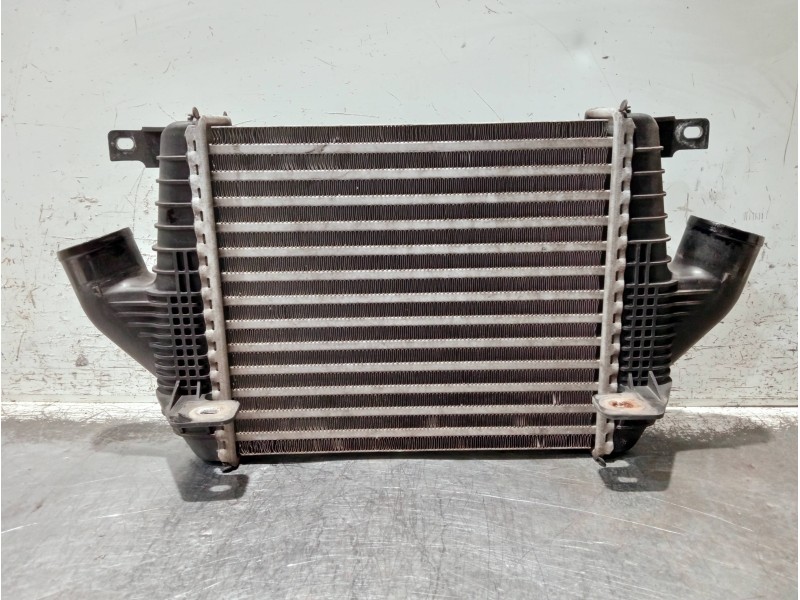 Recambio de intercooler para nissan cabstar 09.06 referencia OEM IAM 14461MA70A G7744 