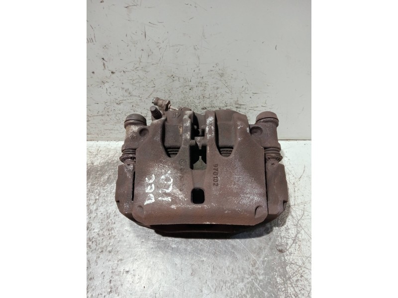 Recambio de pinza freno delantera izquierda para nissan cabstar 09.06 referencia OEM IAM 970102  