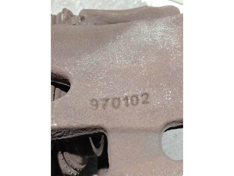 Recambio de pinza freno delantera izquierda para nissan cabstar 09.06 referencia OEM IAM 970102  