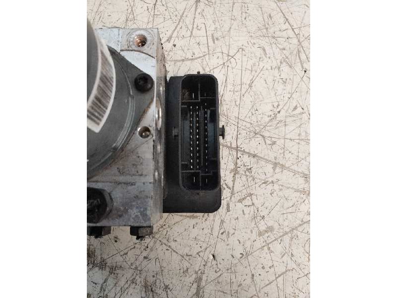 Recambio de abs para hyundai i30 (gd) 1.6 crdi cat referencia OEM IAM A858920620600 28620A6230 