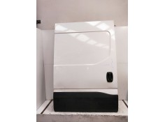 Recambio de puerta lateral corredera derecha para iveco daily furgón referencia OEM IAM  VER FOTOS CIEGA 5P