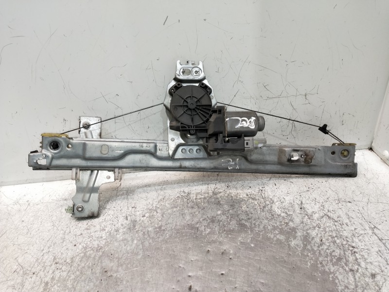 Recambio de elevalunas delantero izquierdo para peugeot 207 1.4 hdi referencia OEM IAM 9671270980  