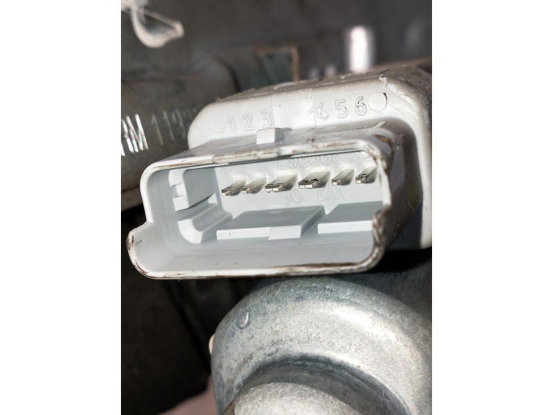 Recambio de elevalunas delantero izquierdo para peugeot 207 1.4 hdi referencia OEM IAM 9671270980  