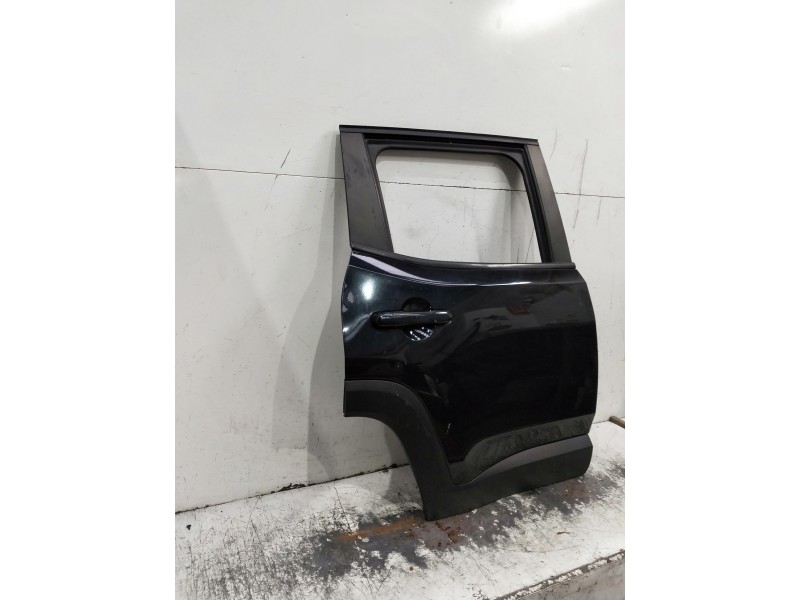 Recambio de puerta trasera derecha para jeep renegade referencia OEM IAM   5P