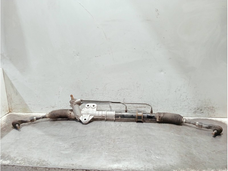 Recambio de cremallera direccion para nissan cabstar 09.06 referencia OEM IAM 49001MB402 51008050 