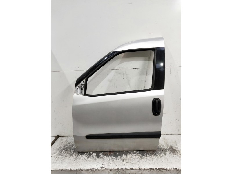 Recambio de puerta delantera izquierda para opel combo d referencia OEM IAM   6P