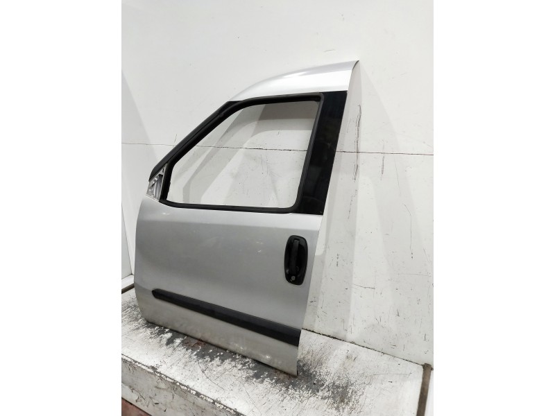 Recambio de puerta delantera izquierda para opel combo d referencia OEM IAM   6P
