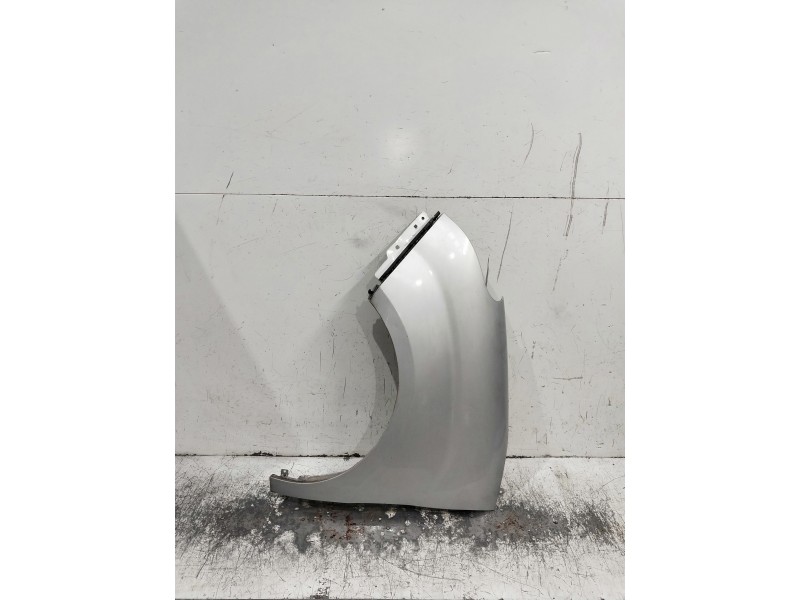 Recambio de aleta delantera izquierda para opel combo d referencia OEM IAM   