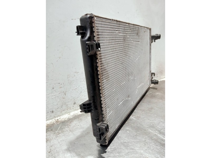 Recambio de radiador agua para seat leon sc (5f5) referencia OEM IAM 5Q0121251ER  