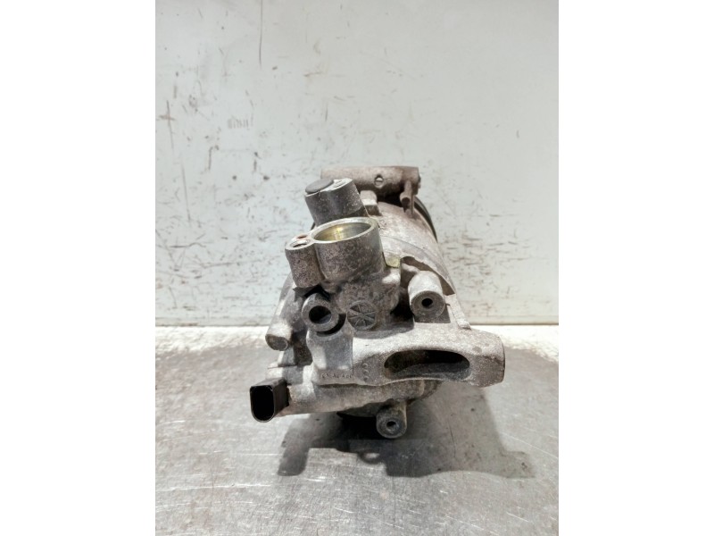 Recambio de compresor aire acondicionado para seat leon sc (5f5) referencia OEM IAM 5Q0820803D 01141482 