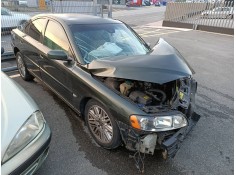 volvo s60 berlina del año 2005