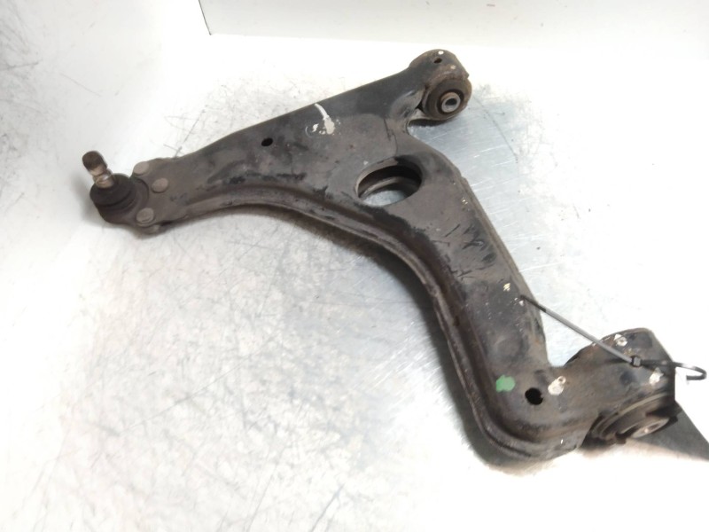 Recambio de brazo suspension inferior delantero izquierdo para opel zafira a comfort referencia OEM IAM   