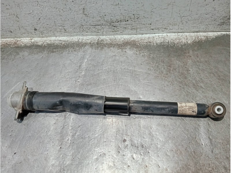Recambio de amortiguador trasero derecho para seat leon sc (5f5) referencia OEM IAM 5Q0512013 5Q0513049 801401000090
