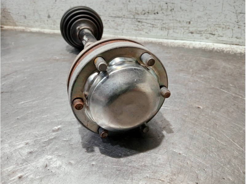 Recambio de transmision delantera izquierda para seat leon sc (5f5) referencia OEM IAM 5Q0407271H  