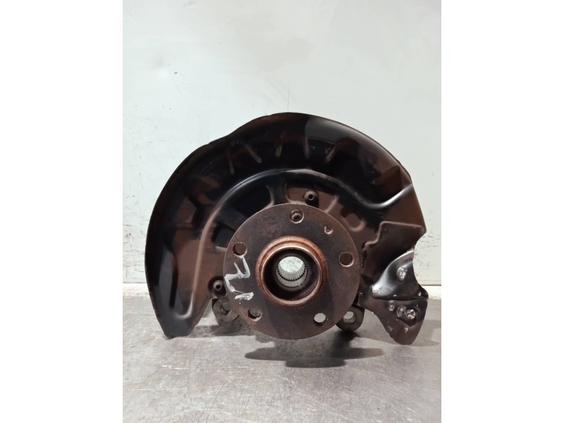 Recambio de mangueta delantera izquierda para seat leon sc (5f5) referencia OEM IAM 5Q0255  