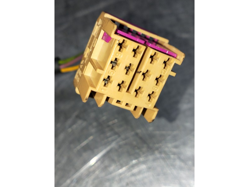 Recambio de retrovisor derecho para seat ibiza (6l1) referencia OEM IAM ELÉCTRICO 1 ENCHUFE 3 CABLES