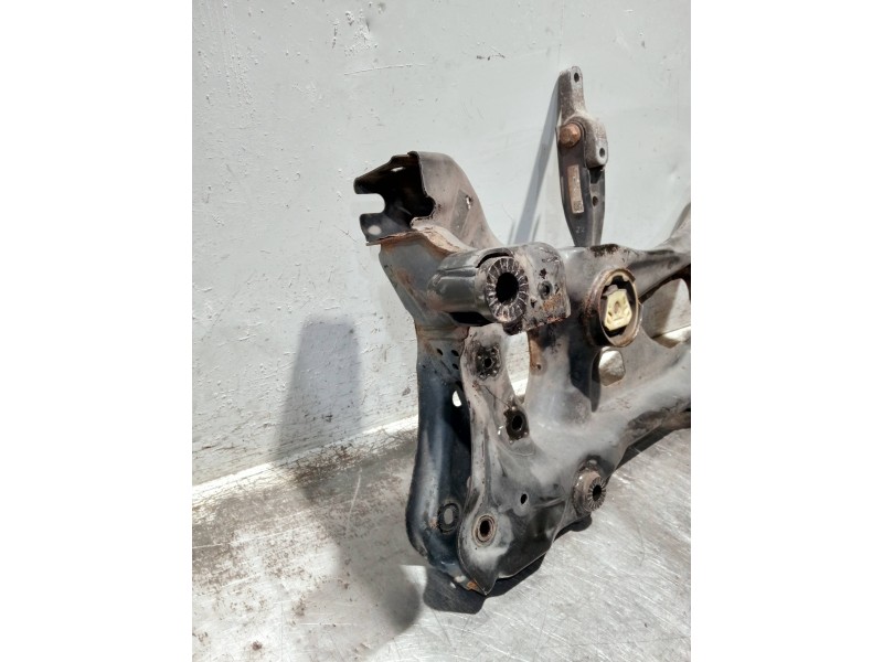 Recambio de puente delantero para seat leon sc (5f5) referencia OEM IAM 5Q0199315  LA CUNA