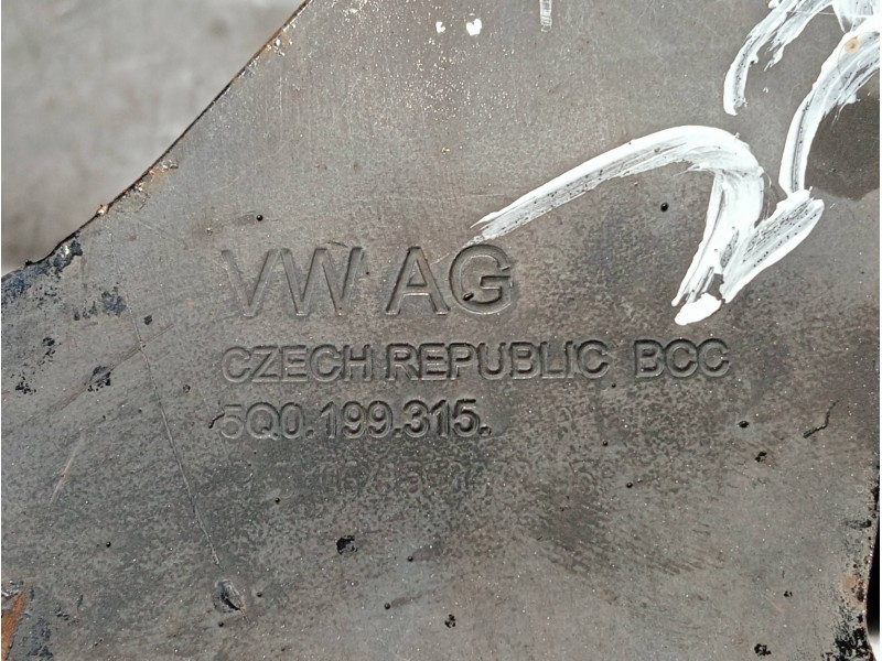 Recambio de puente delantero para seat leon sc (5f5) referencia OEM IAM 5Q0199315  LA CUNA