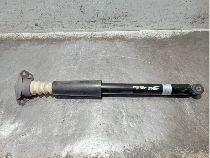 Recambio de amortiguador trasero derecho para seat ibiza (6l1) referencia OEM IAM 19109572 BNEA957 