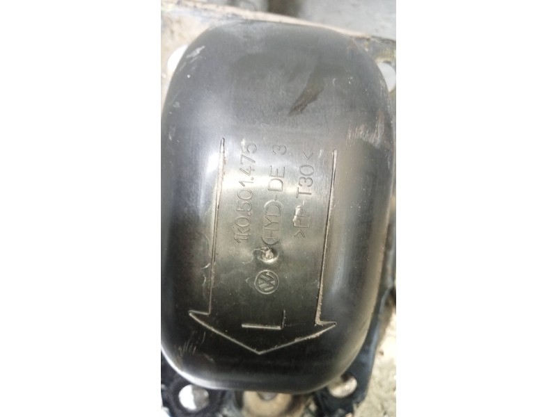 Recambio de brazo suspension superior trasero izquierdo para seat altea xl (5p5) freetrack 4x4 referencia OEM IAM 1K0501475  