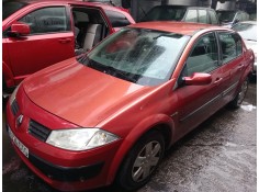 renault megane ii classic berlina del año 2004