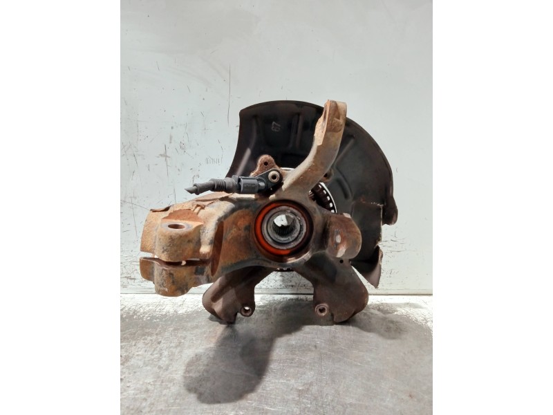 Recambio de mangueta delantera derecha para audi a3 (8l) referencia OEM IAM 1J0256N  