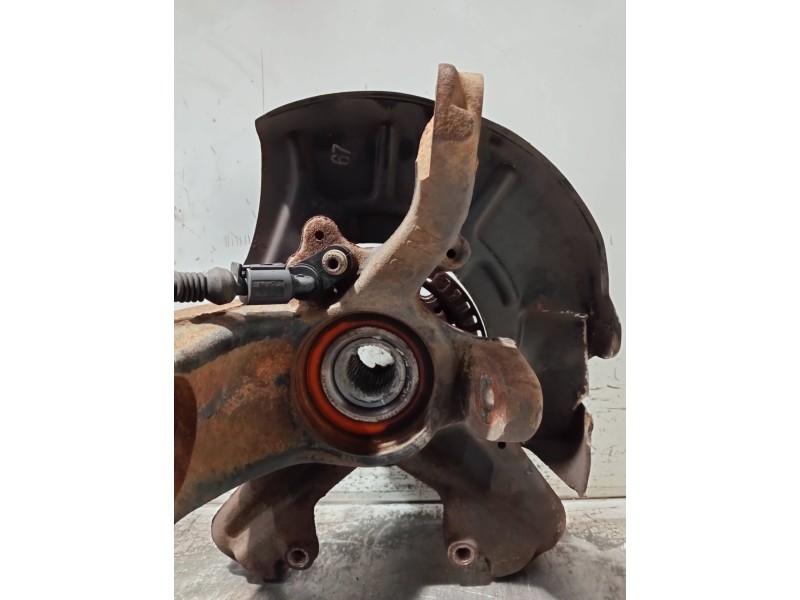 Recambio de mangueta delantera derecha para audi a3 (8l) referencia OEM IAM 1J0256N  