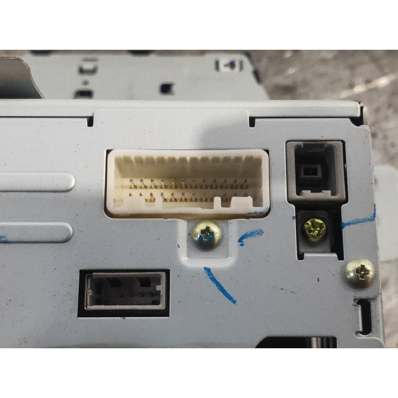 Recambio de sistema audio / radio cd para hyundai santa fe (dm) tecno 4wd referencia OEM IAM 965602W200  961702W7104X