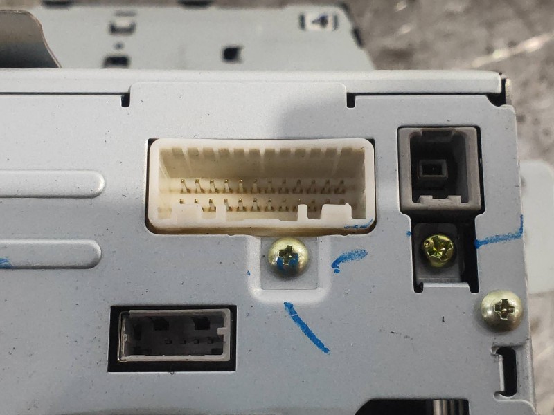 Recambio de sistema audio / radio cd para hyundai santa fe (dm) tecno 4wd referencia OEM IAM 965602W200  961702W7104X