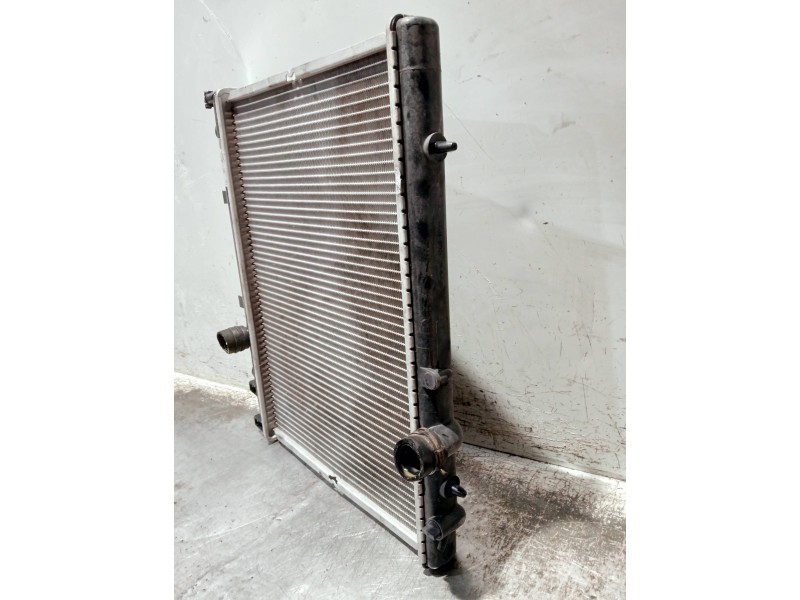Recambio de radiador agua para peugeot 206 berlina referencia OEM IAM 63504  