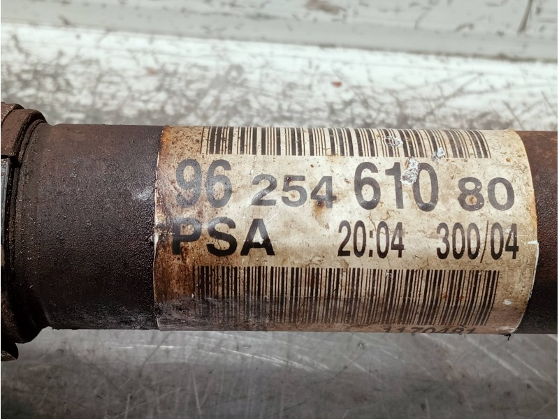 Recambio de transmision delantera derecha para peugeot 206 berlina referencia OEM IAM 9625461080  