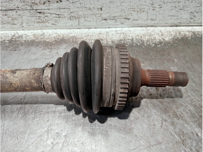 Recambio de transmision delantera izquierda para peugeot 206 berlina referencia OEM IAM 9643054380  