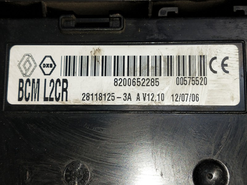 Recambio de modulo electronico para renault clio iii confort dynamique referencia OEM IAM 8200652285 00575520 