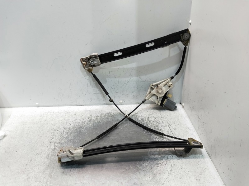 Recambio de elevalunas delantero derecho para seat leon sc (5f5) referencia OEM IAM 5Q0959802B  3P