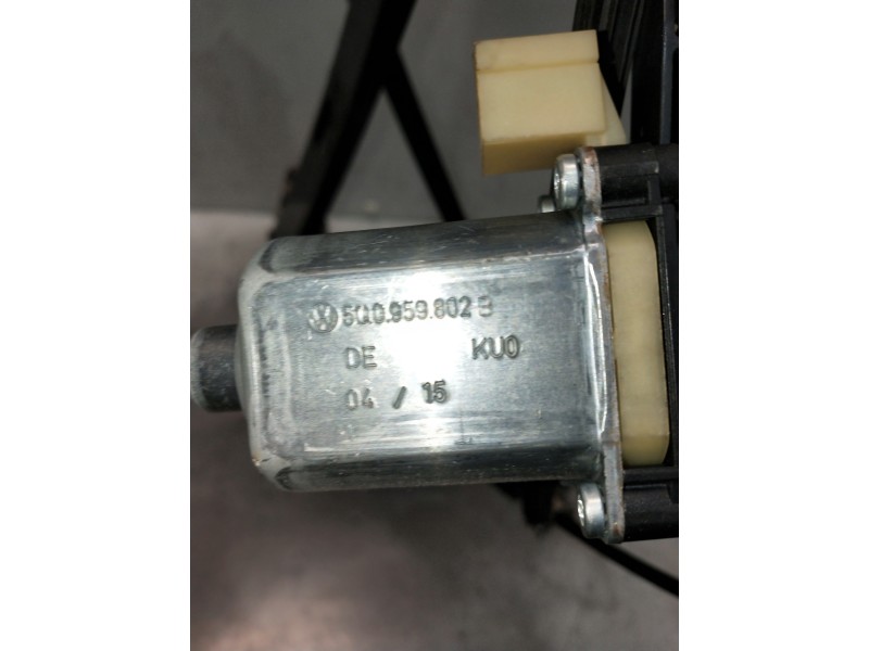 Recambio de elevalunas delantero derecho para seat leon sc (5f5) referencia OEM IAM 5Q0959802B  3P