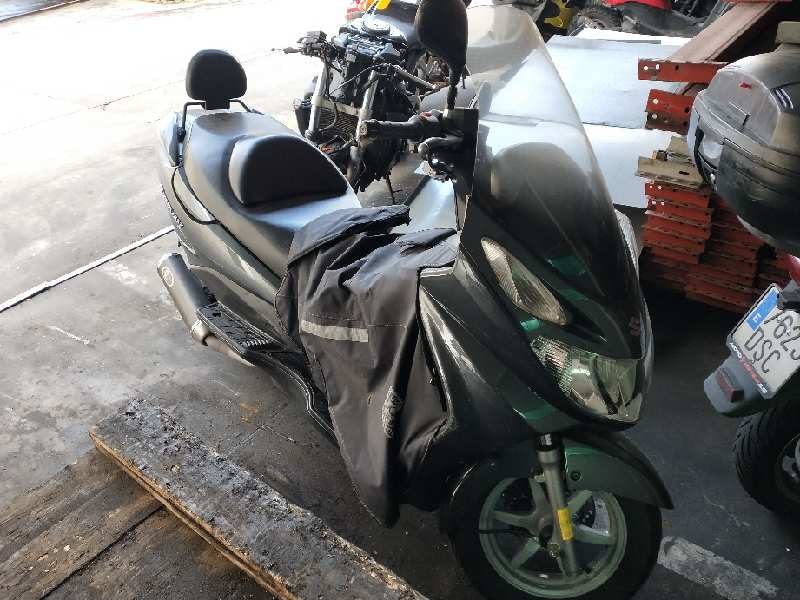 suzuki uh 125 / burgman del año 2004