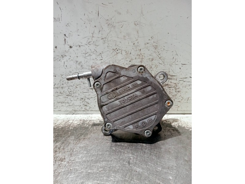 Recambio de depresor freno / bomba vacio para toyota avensis berlina (t25) referencia OEM IAM 26090684  