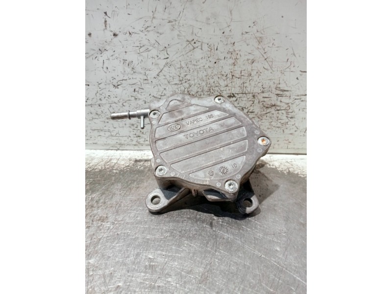 Recambio de depresor freno / bomba vacio para toyota avensis berlina (t25) referencia OEM IAM 26090684  