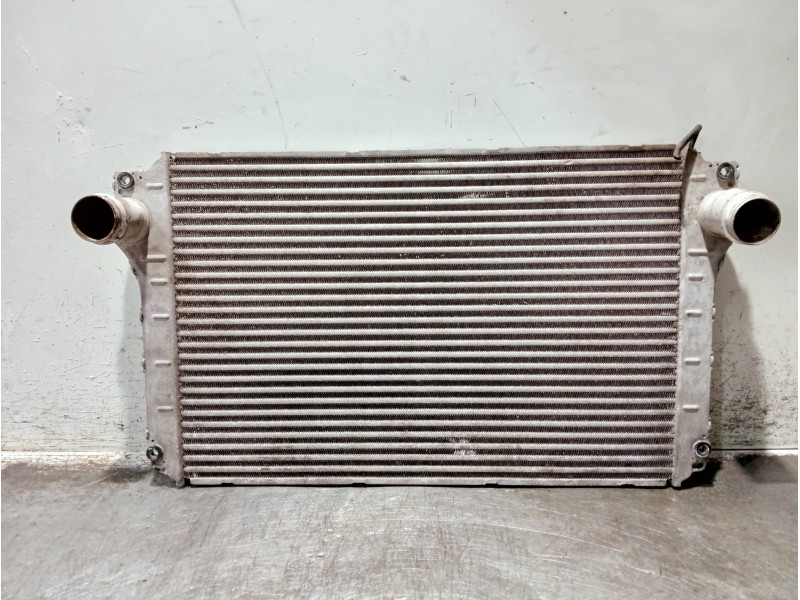 Recambio de intercooler para toyota avensis berlina (t25) referencia OEM IAM JD1271002220  