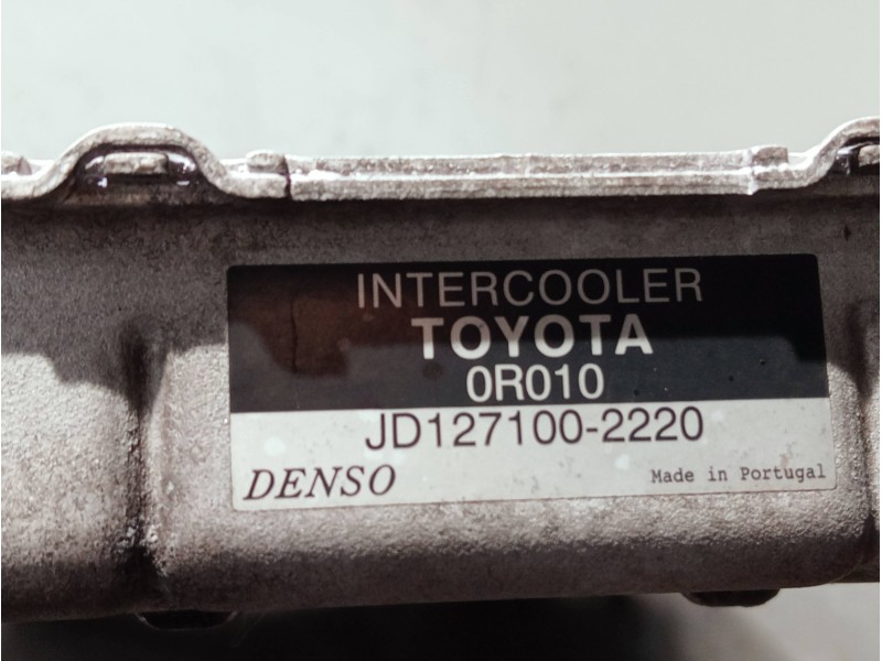 Recambio de intercooler para toyota avensis berlina (t25) referencia OEM IAM JD1271002220  