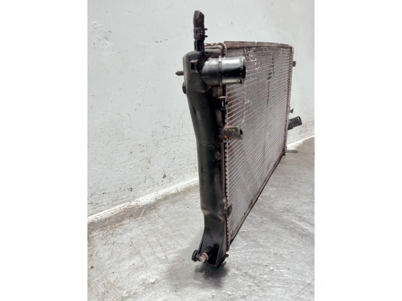 Recambio de radiador agua para toyota avensis berlina (t25) referencia OEM IAM MN4221337680  